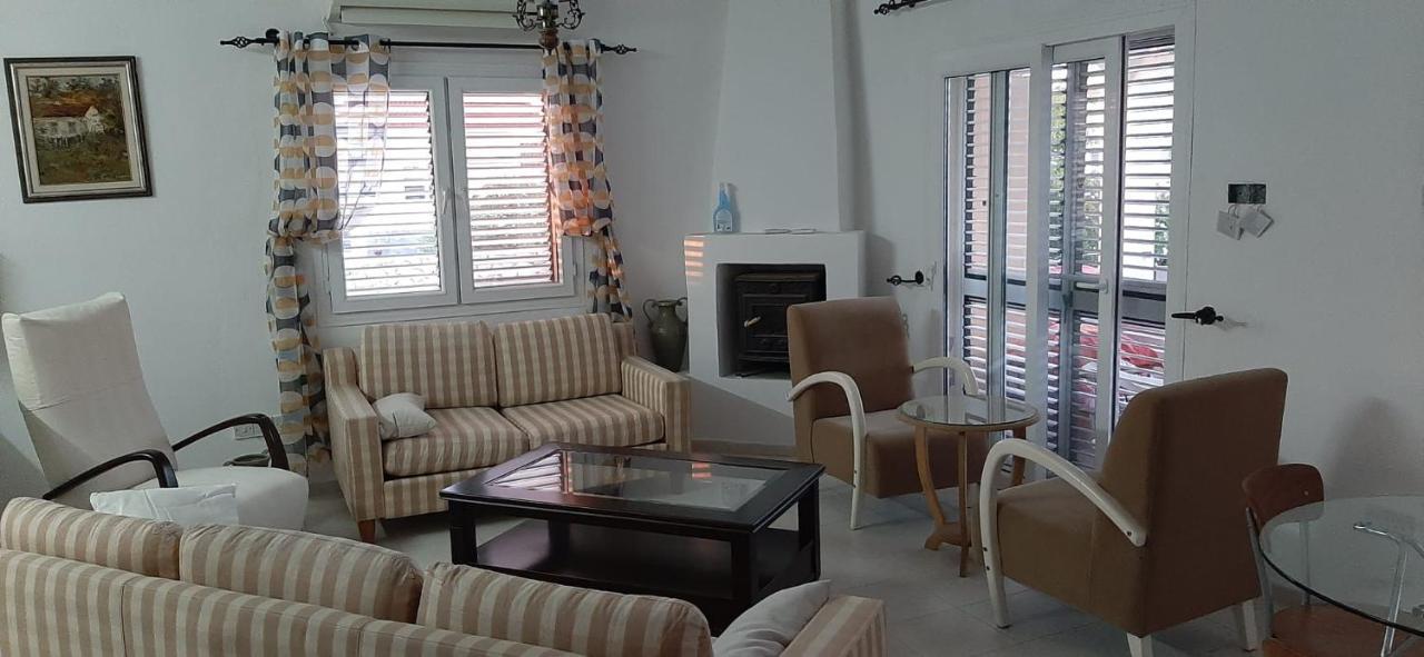 Villa Bougainvillea With Privite Pool Vasilia ภายนอก รูปภาพ